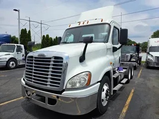 2020 FREIGHTLINER CASCADIA 125