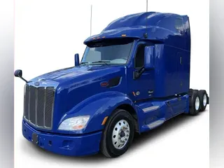 2022 Peterbilt 579