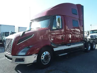 2019 VOLVO VNL64T860