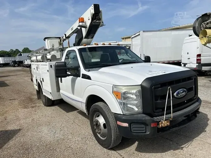 2011 VERSALIFT TEL29NE