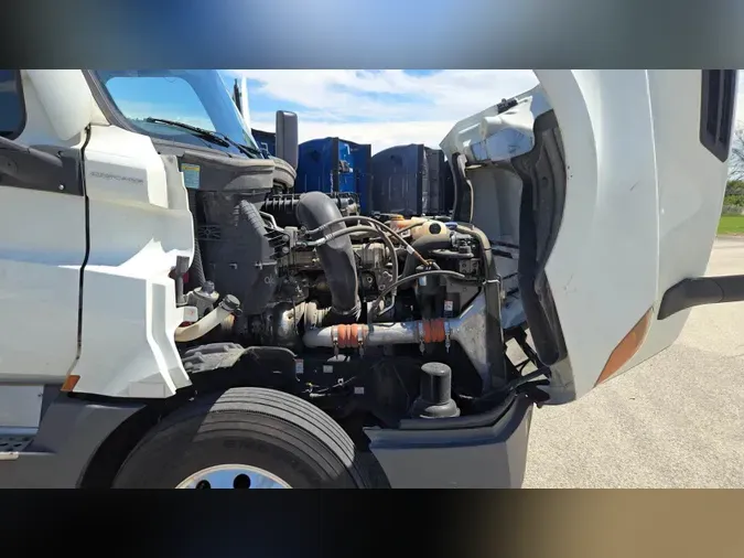 2022 Freightliner Cascadia 126