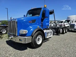 2017 PETERBILT 567