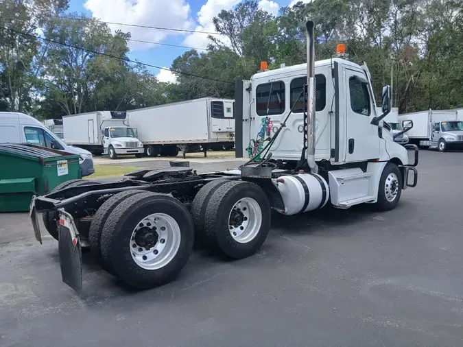 2020 FREIGHTLINER/MERCEDES NEW CASCADIA PX12664