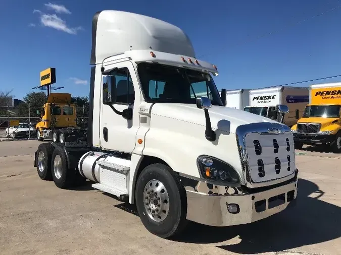 2017 Freightliner X12564ST1125e750ebee4aebafac4d3dc55f8568