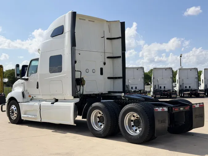 2023 International LT625