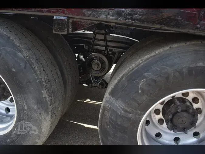 2012 VOLVO VHD64F200