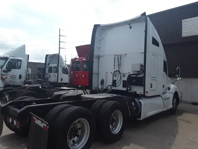 2020 KENWORTH TRUCKS T-680
