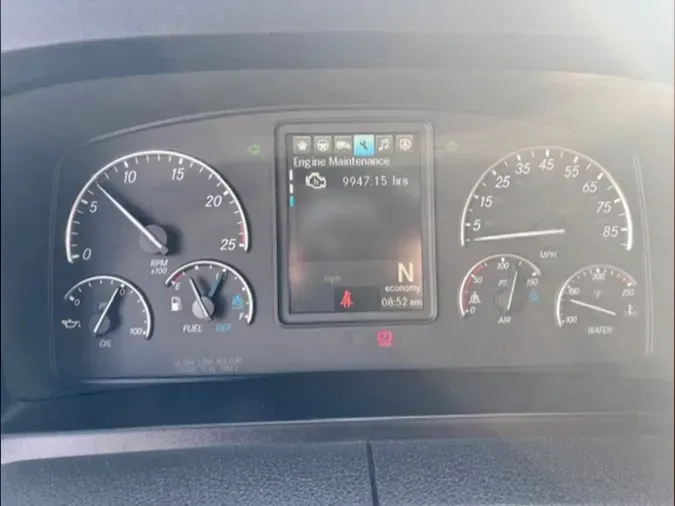2023 Freightliner Cascadia 126