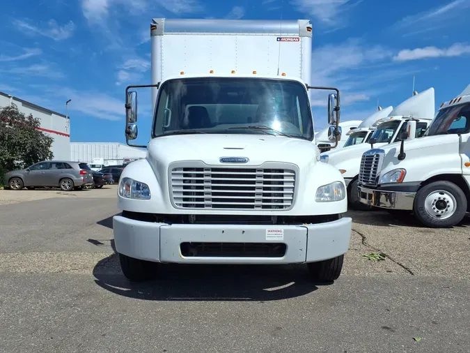 2017 FREIGHTLINER/MERCEDES M2 106