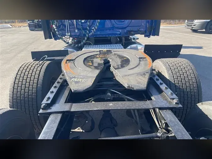 2020 FREIGHTLINER CA12611303ebaf297e97d5aef48a15708f890