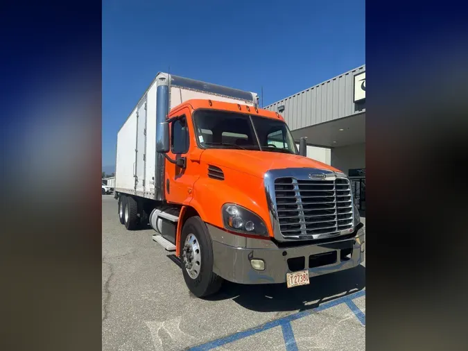 2018 FREIGHTLINER/MERCEDES CASCADIA 113113208795a6173d6ad9e3450a5a804de