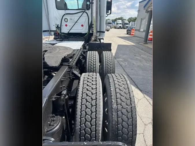 2020 MACK AN64T