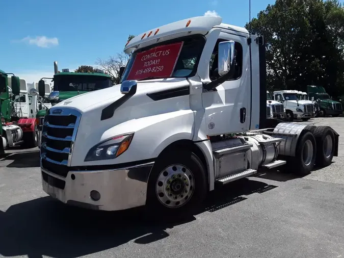 2021 FREIGHTLINER NEW CASCADIA PX12664