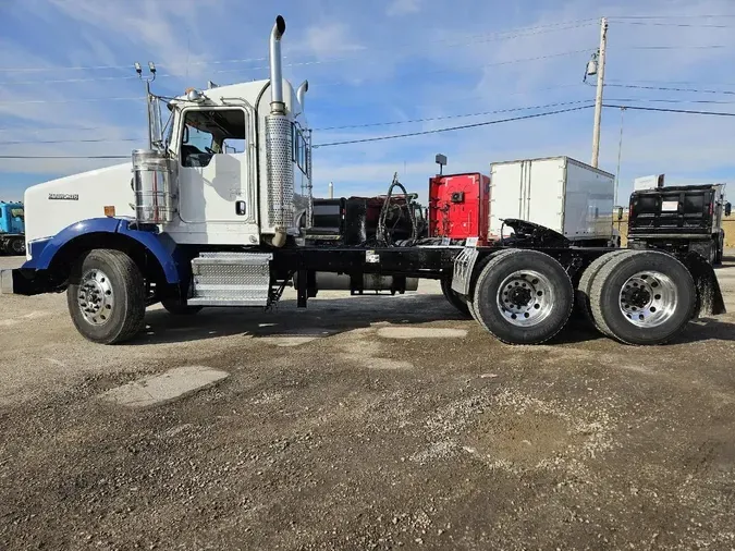 2016 KENWORTH T800