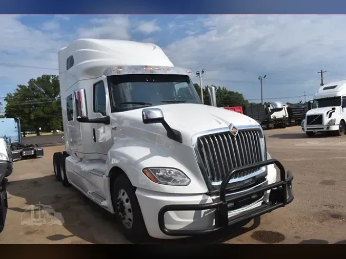2019 INTERNATIONAL LT
