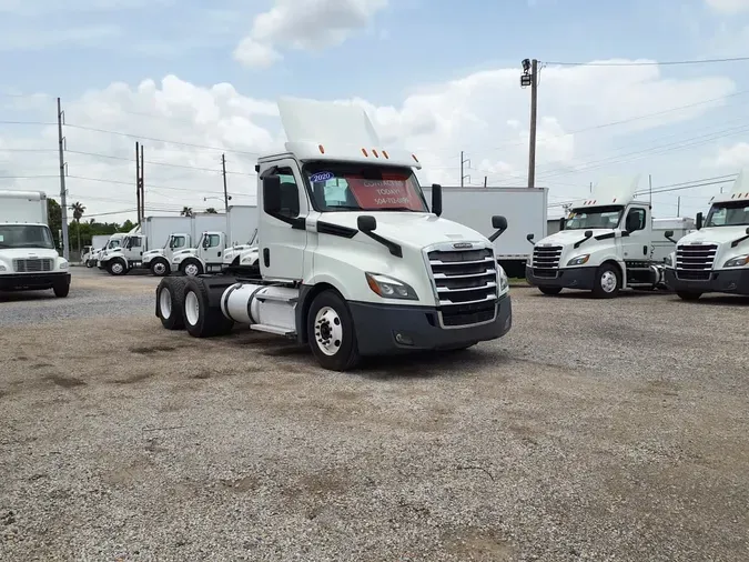2020 FREIGHTLINER NEW CASCADIA PX12664