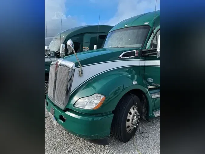 2016 KENWORTH T6801140d8396be7b17eca9395ff96a475f9