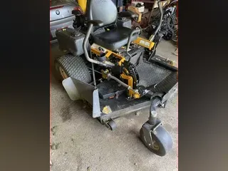 2006 Cub Cadet Tank LZ60