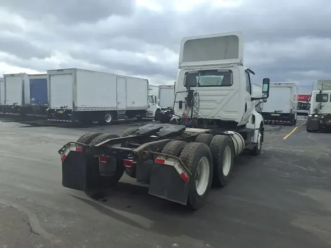 2019 NAVISTAR INTERNATIONAL LT625 DAYCAB T/A