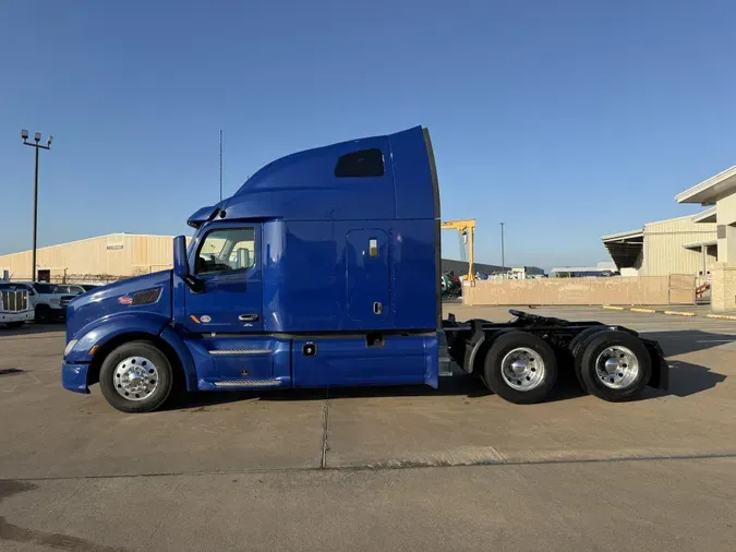 2022 Peterbilt 579