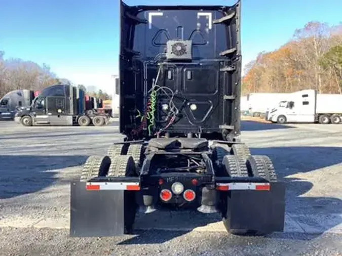 2021 Freightliner Cascadia