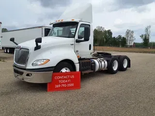 2019 NAVISTAR INTERNATIONAL LT625 DAYCAB T/A