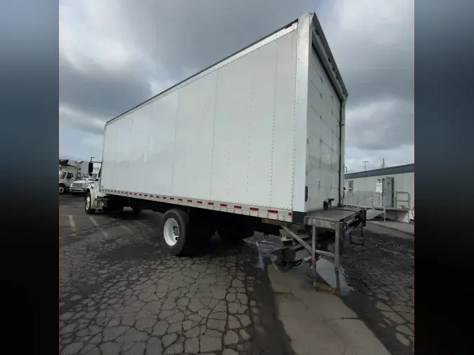2019 FREIGHTLINER M2 106
