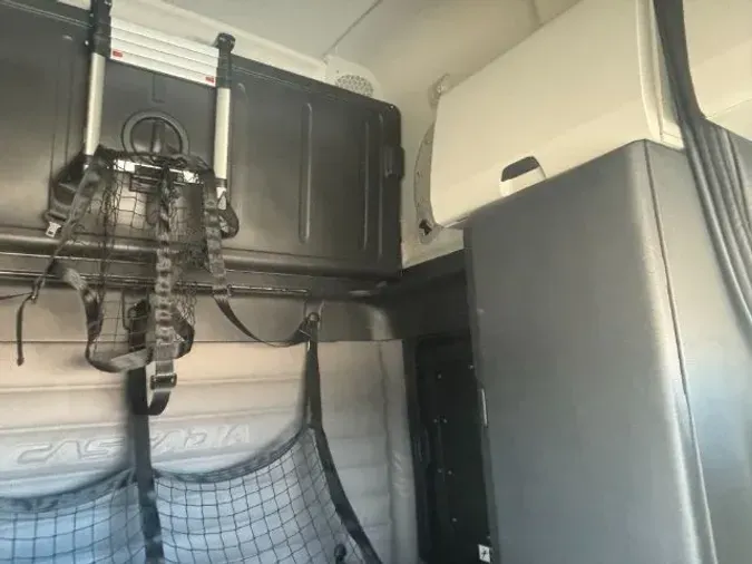 2020 Freightliner New Cascadia 126