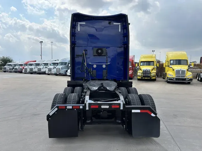 2022 Peterbilt 579