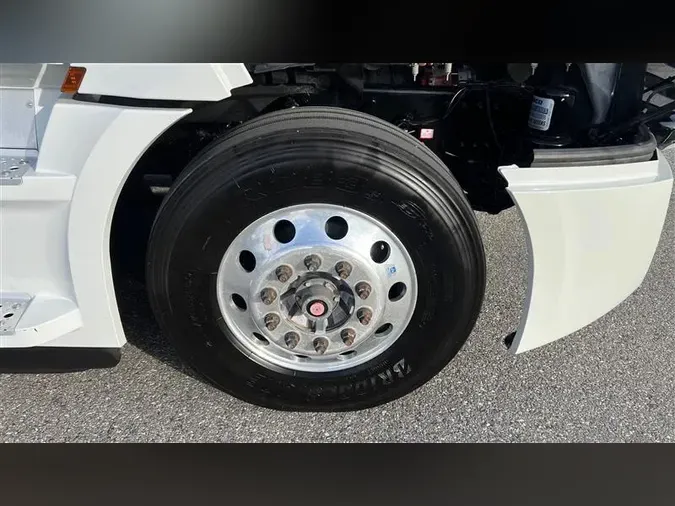 2020 FREIGHTLINER CA126