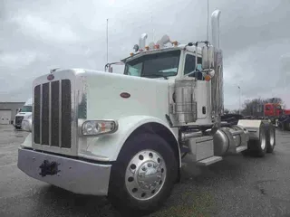 2023 PETERBILT 389