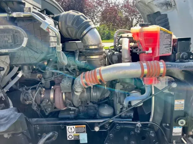 2022 Kenworth T680