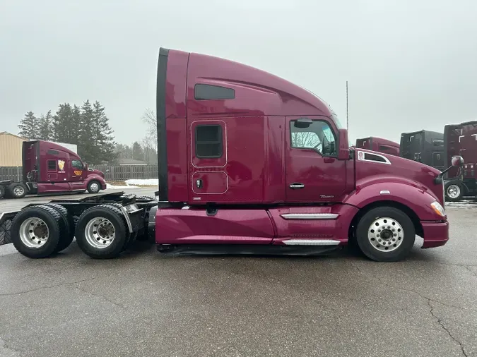 2022 Kenworth T680