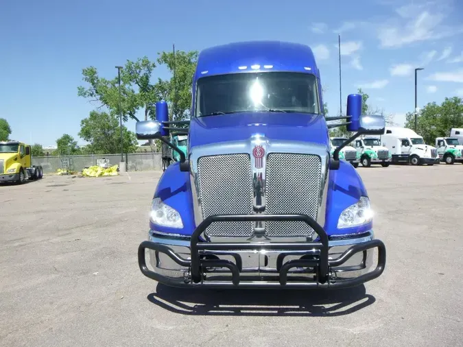 2022 Kenworth T680115ca81a27f78a6545d16f64e65eb187
