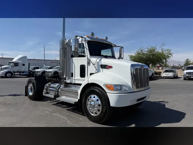 2019 Peterbilt 337