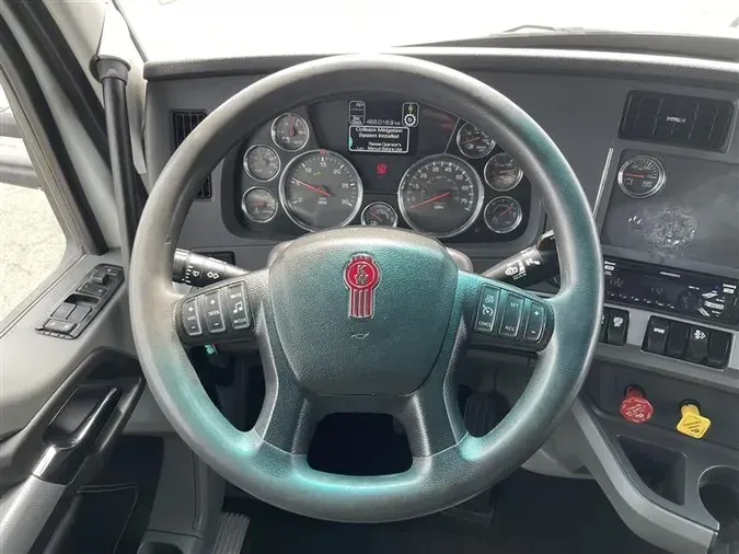 2021 KENWORTH T680