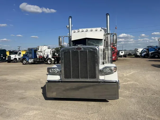 2020 Peterbilt 389