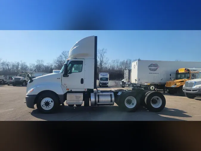 2021 International LT625