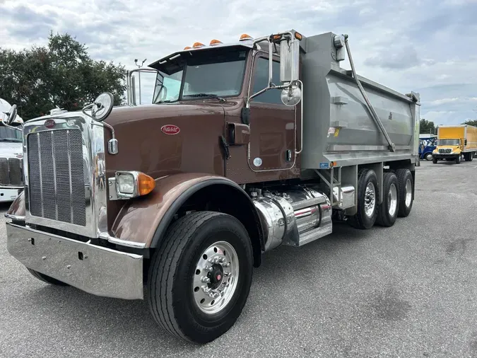 2020 Peterbilt 365