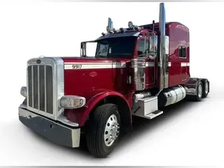 2020 Peterbilt 389