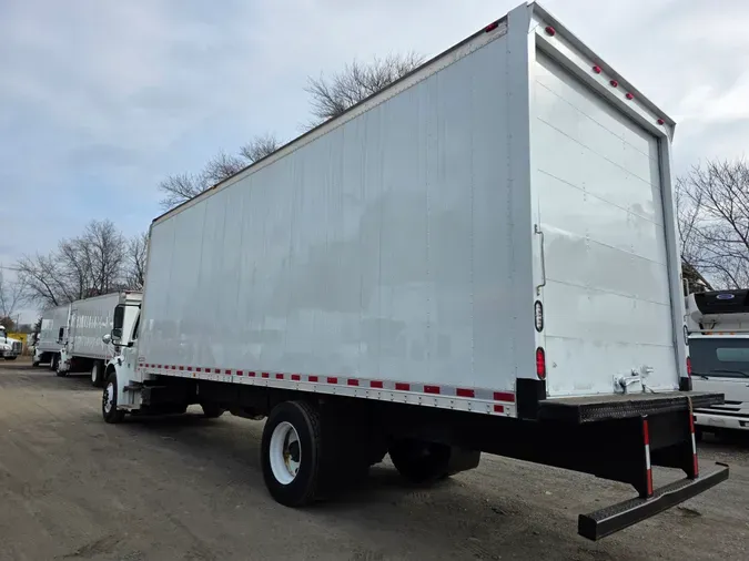 2016 FREIGHTLINER/MERCEDES M2 106