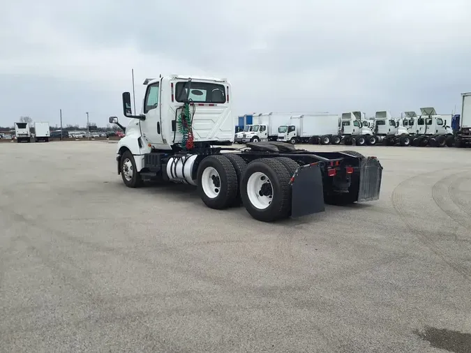 2019 NAVISTAR INTERNATIONAL LT625 DAYCAB T/A