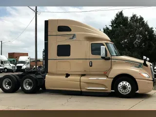 2022 INT LT625 6x4