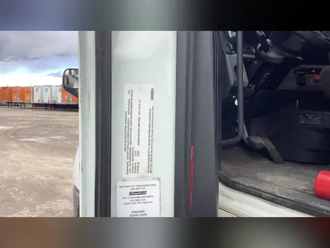 2022 Freightliner Cascadia 126