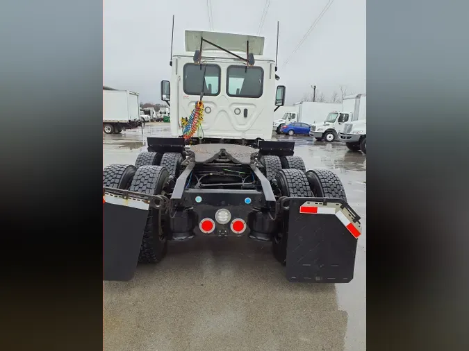 2018 FREIGHTLINER/MERCEDES CASCADIA 125