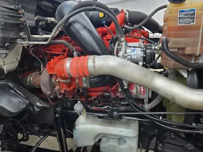 2020 International LT625