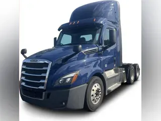 2022 Freightliner Cascadia