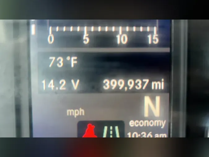 2020 Freightliner Cascadia 126