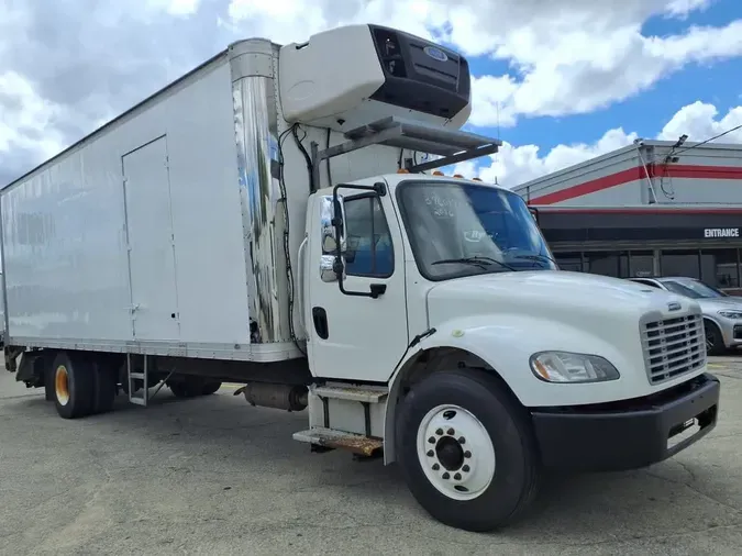 2016 FREIGHTLINER M2 106