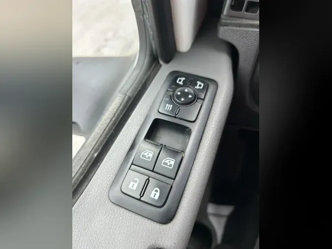 2020 International LT625